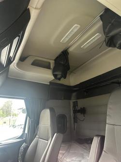 2024 Freightliner Cascadia 116 WHITE