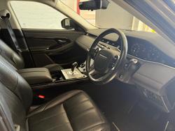 2019 Land Rover
                Range Rover Evoque P200 SE