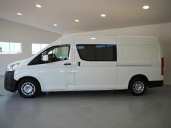 2022 Toyota Hiace