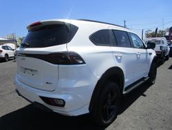 2025 Isuzu MU-X X-TERRAIN