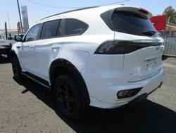 2025 Isuzu MU-X X-TERRAIN