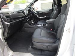 2025 Isuzu MU-X X-TERRAIN