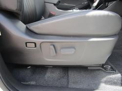 2025 Isuzu MU-X X-TERRAIN