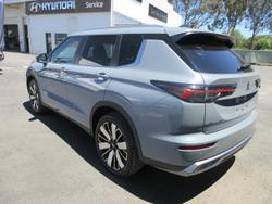 2025 Mitsubishi Outlander Aspire