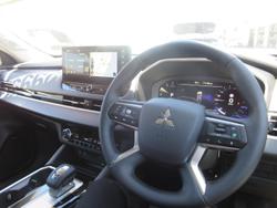 2025 Mitsubishi Outlander Aspire