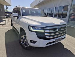 2022 Toyota Landcruiser VX