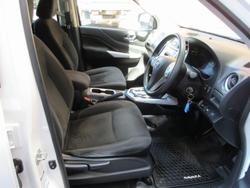 2020 Nissan Navara SL