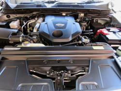 2020 Nissan Navara SL