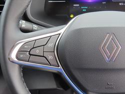 2024 Renault Trafic Premium