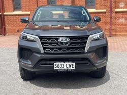 2023 Toyota Fortuner GX