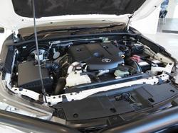 2023 Toyota Hilux SR