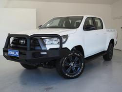 2023 Toyota Hilux SR