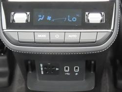 2025 LDV D90 Executive