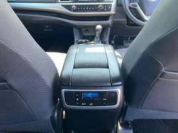 2017 Toyota
Kluger GX