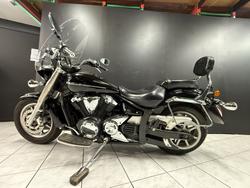 2007 Yamaha XVS1300A V-STAR Black