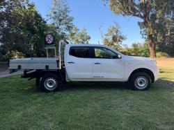 2020 Nissan Navara RX