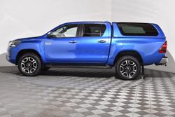 2021 Toyota Hilux SR5