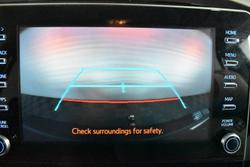 2021 Toyota Hilux SR5