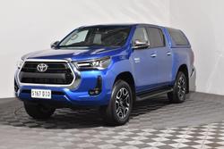 2021 Toyota Hilux SR5