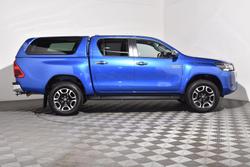 2021 Toyota Hilux SR5