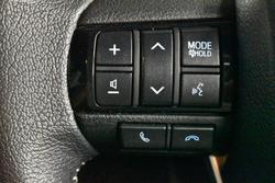 2021 Toyota Hilux SR5