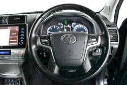 2022 Toyota Landcruiser Prado VX