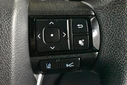 2022 Toyota Hilux SR5