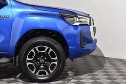 2022 Toyota Hilux SR5