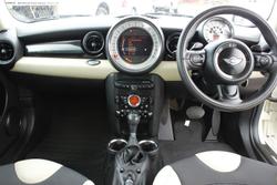 2012 MINI Hatch Cooper R56 LCI Pepper White