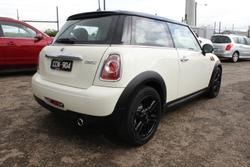 2012 MINI Hatch Cooper R56 LCI Pepper White