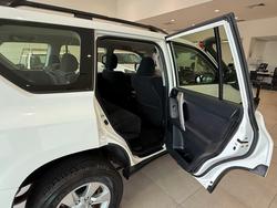 2023 Toyota Prado DSL WGN AT GX