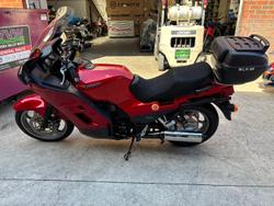 2000 Kawasaki 1000 GTR