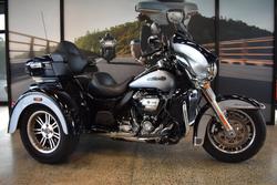 Harley-Davidson FLHTCUTG TRI Glide ULT Classic