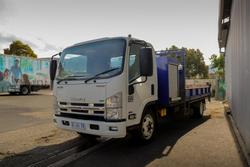 Isuzu NQR 450