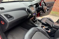 2013 Hyundai ix35 Elite Series II AWD Remington Red