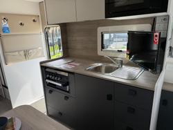 2025 Franklin Core 185