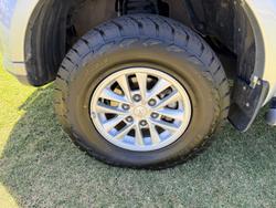 2015 Mitsubishi Challenger