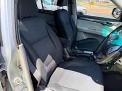 2015 Mitsubishi Challenger