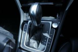 2016 Volkswagen
                Golf 110TSI Highline