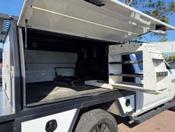 2020 RAM 1500 Express DS MY20 4X4 Dual Range Bright White