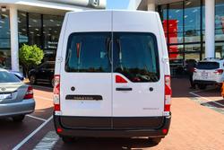 2024 Renault Master Pro 110kW