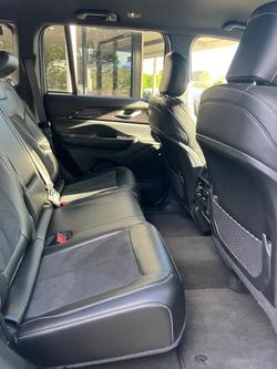 2022 Jeep Grand Cherokee Night Eagle