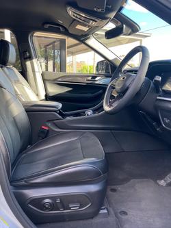 2022 Jeep Grand Cherokee Night Eagle