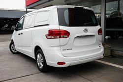 2023 LDV G10 +
