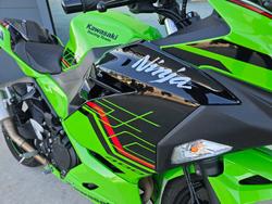 2024 Kawasaki NINJA 400 Green
