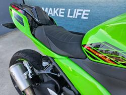 2024 Kawasaki NINJA 400 Green