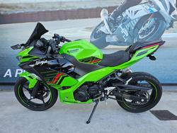 2024 Kawasaki NINJA 400 Green