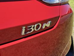 2019 Hyundai i30 N Performance PDe.3 MY19 Engine Red