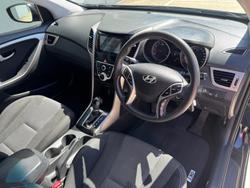 2013 Hyundai i30 Active GD Phantom Black