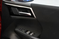 2023 Mitsubishi Outlander LS